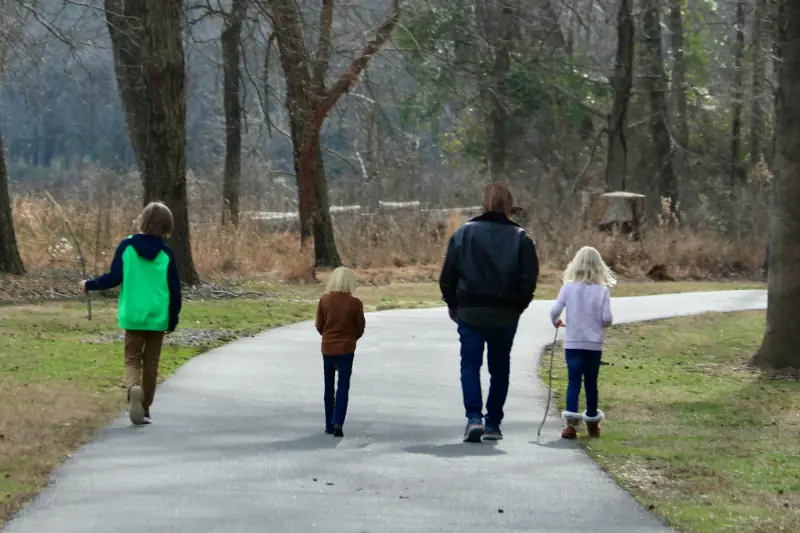 Bear-hunt-image-Walking-on-a-bear-hunt